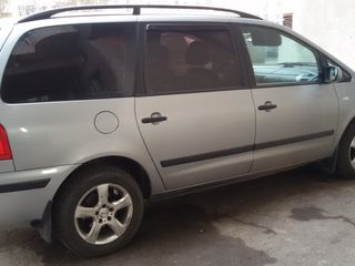 Ford Galaxy foto 3