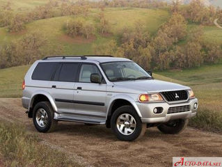 dezmembrare pajero sport 2000-2007 foto 1