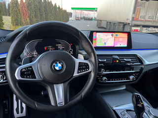 BMW 5 Series foto 10