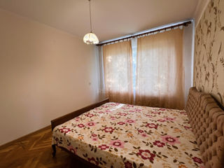 Apartament cu 3 camere, 70 m², Centru, Chișinău foto 1