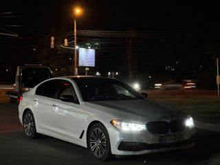 BMW 5 Series foto 2