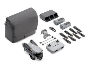 DJI Air 3 (Fly More Combo)