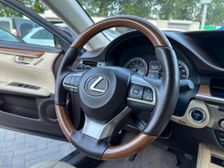 Lexus ES Series foto 11