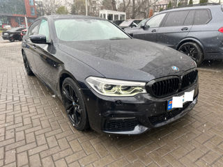 BMW 5 Series foto 2