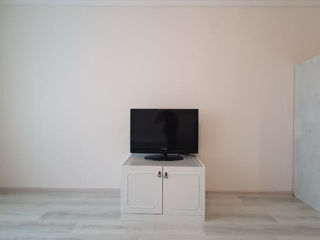 Apartament cu 1 cameră, 42 m², Botanica, Chișinău foto 5