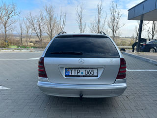 Mercedes C-Class