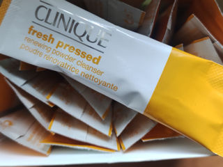 новая упаковка Clinique с витамином С