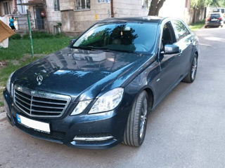 Mercedes E-Class foto 7