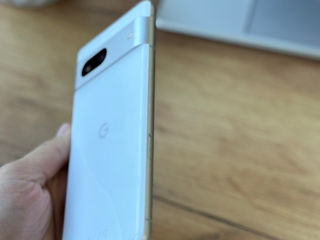 Google Pixel 7 128gb white , original ! Lucreaza perfect ! foto 3