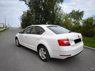 Skoda Octavia foto 4