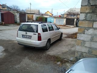 Volkswagen Polo foto 2