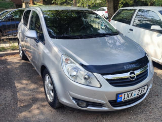 Opel Corsa foto 2