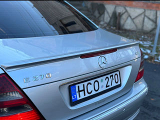 Mercedes E-Class foto 7