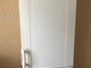 Холодильник frigider Electrolux