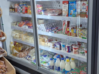 Se vinde frigidere, vitrine,  masa de marcaj.  Toate in stare ideală.  foto 6