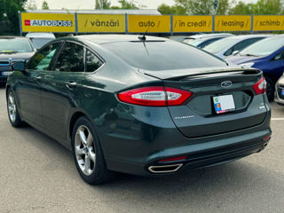 Ford Fusion foto 7