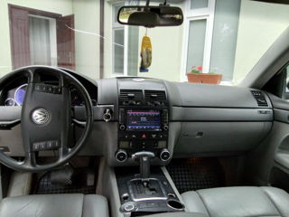 Volkswagen Touareg foto 10