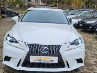 Lexus IS Series