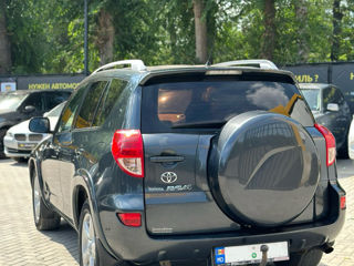 Toyota Rav 4 foto 5