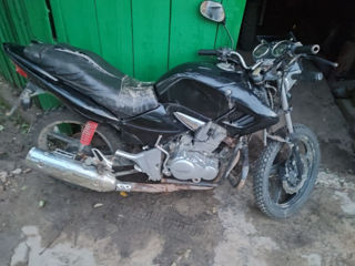 Kymco 200 foto 3