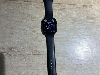 Apple Watch 7 42mm foto 1