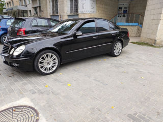 Mercedes E-Class foto 6