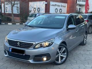 Peugeot 308 foto 2