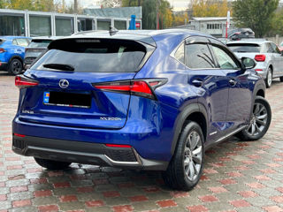 Lexus NX Series foto 4