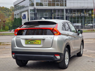 Mitsubishi Eclipse Cross foto 4