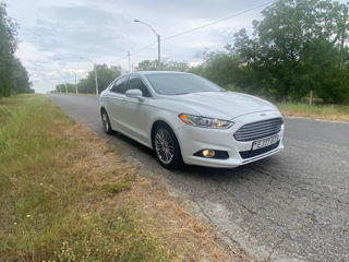 Ford Fusion foto 6