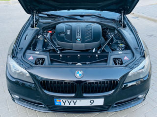 BMW 5 Series foto 10