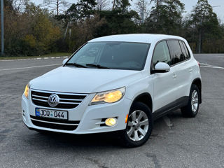 Volkswagen Tiguan foto 2