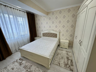 Apartament cu 2 camere, 69 m², Centru, Chișinău foto 6