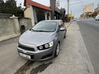 Chevrolet Aveo foto 2