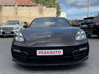 Porsche Panamera foto 2