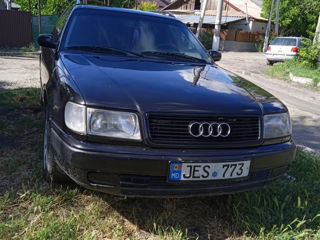 Audi 100