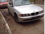 BMW 5 Series foto 1