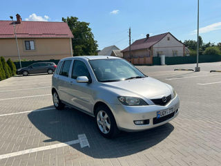 Mazda 2 foto 3