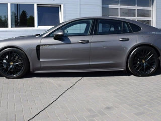 Porsche Panamera foto 8