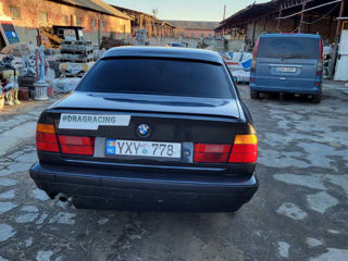 BMW 5 Series foto 4