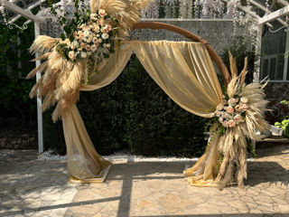 Декор свадьбы под ключ, арка из цветов, декор столов и прочее foto 9