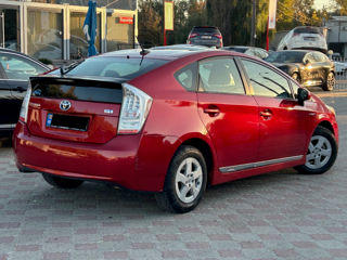 Toyota Prius foto 4