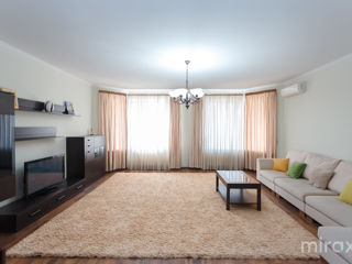 Apartament cu 3 camere, 140 m², Râșcani, Chișinău