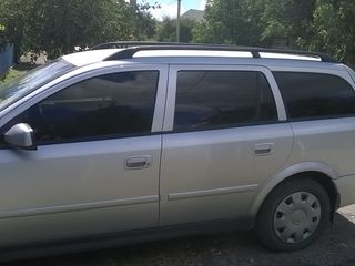 Opel Astra foto 1