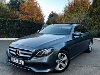 Mercedes E-Class foto 6