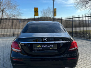 Mercedes E-Class foto 5