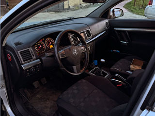 Opel Vectra фото 1