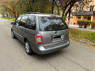 Mazda MPV foto 5