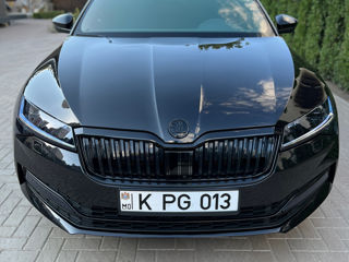 Skoda Superb foto 1