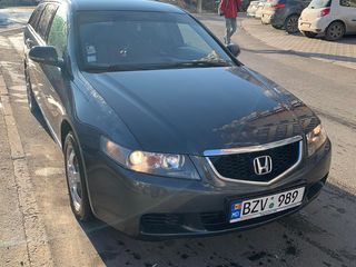 Honda Accord foto 1